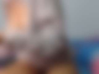 Live cam show with natashaa-roldan - Normal on milfzrlive.com