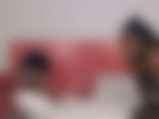 Live cam show with pinkieyew - Dildo Or Vibrator on livesuperchat.net