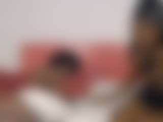 Live cam show with pinkieyew - Facesitting on Camiplay Live