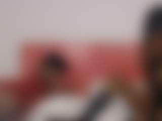 Live cam show with pinkieyew - Cute on Hubzter Live