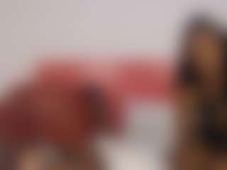 Live cam show with pinkieyew - Brown Eyes on Uber Horny
