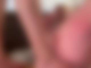 Pugsrus's Live Sex Cam Show
