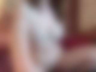 Pearl's Live Sex Cam Show