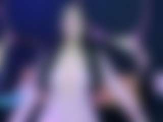 Live cam show with Luna - Brown Eyes on Cam Slut