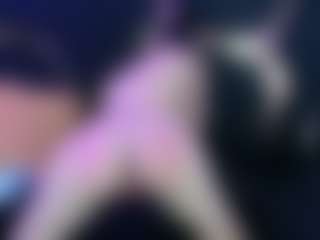 Luna's Live Sex Cam Show