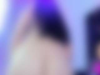 Luna's Live Sex Cam Show
