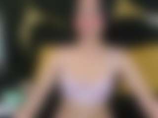 Live cam show with Luna - Ahegao on CamSodaAdn