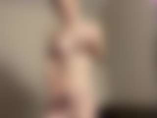 TakishaLawal's Live Sex Cam Show