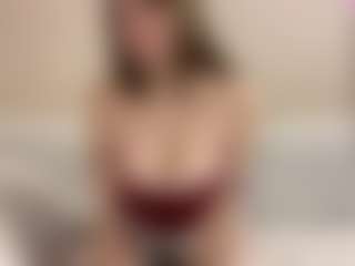 Live cam show with TakishaLawal - College Brown Hair on Camsoda