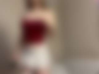 Live cam show with TakishaLawal - Bedroom Brown Hair on Camsoda