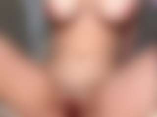 TakishaLawal's Live Sex Cam Show