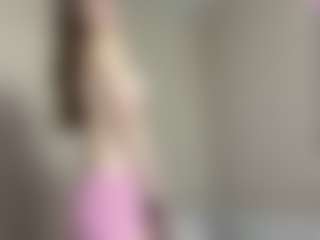 Live cam show with TakishaLawal - Average on SpankPalCams