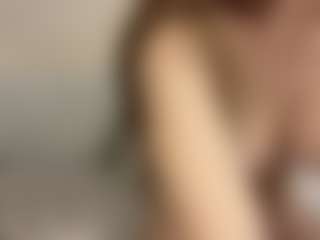Live cam show with TakishaLawal - Thin on Dare Cams