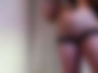 Live cam show with ValentinaMonroe - Lovense on hrnylive.com