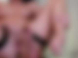 Live cam show with ValentinaMonroe - Young Adult on UwU Esports