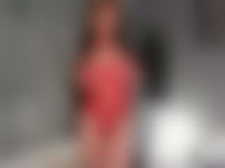 Live cam show with VioletaSpiicy - Squirt on StripNow