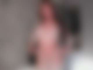 Live cam show with VioletaSpiicy - Spank on Streamer API