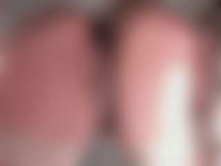 Live cam show with VioletaSpiicy - Oil on SpankPalCams