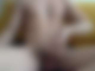 yayaboy69's Live Sex Cam Show