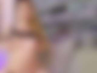 Live cam show with AitanaArias - Public Latina on Mixed Magazine Live | colombia