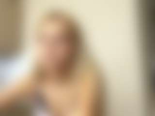 Live cam show with Blake - Camel Toe on SquirtSoMuch