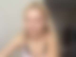 Live cam show with Blake - Average on SquirtSoMuch