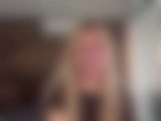Live cam show with Blake - Green Eyes on Milfs Live