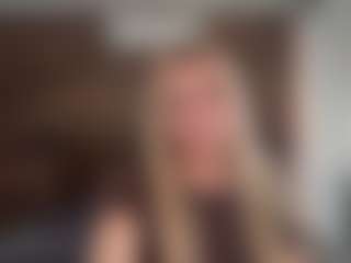 Live cam show with Blake - Average on SinfulBabes