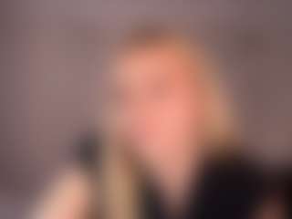 Live cam show with Blake - Blonde Hair on Camiplay Live