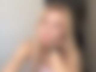 Live cam show with Blake - Camel Toe on SquirtSoMuch