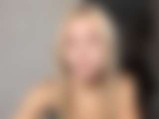 Live cam show with Blake - Green Eyes on Hubzter Live