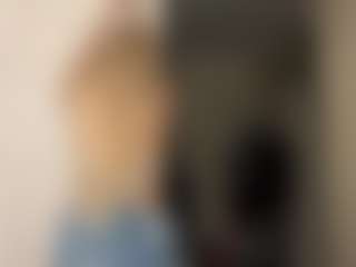 Live cam show with Blake - Teen (18+) on liverealitysex.com