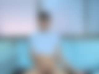 Live cam show with Carolyn foster - Blowjob on alttransgirls