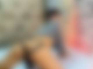 Live cam show with Carolyn foster - Average on Camsoda