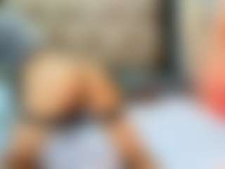 Live cam show with Carolyn foster - Rimming on Camsoda