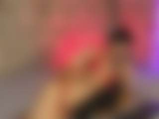 Live cam show with Carolyn foster - Cock Rating on Camsoda