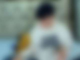 Live cam show with Carolyn foster - Average on Lustler