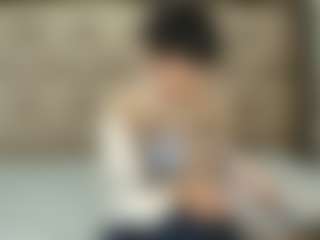 Live cam show with Carolyn foster - Small Cock on Camsoda