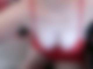 Live cam show with ClassySamantha - Granny on CamwithHer