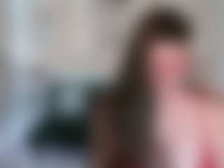 Live cam show with ClassySamantha - Granny on Stripli.com
