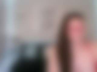 Live cam show with ClassySamantha - Granny on livesuperchat.net