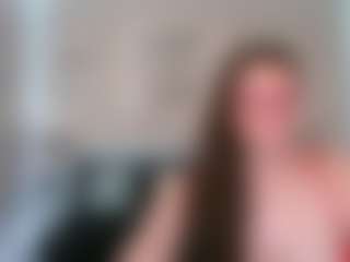 ClassySamantha MILF webcam performer live streaming
