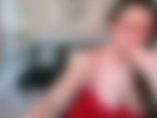 ClassySamantha MILF webcam performer live streaming