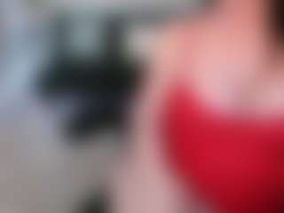 Live cam show with ClassySamantha - Toys on googirlz