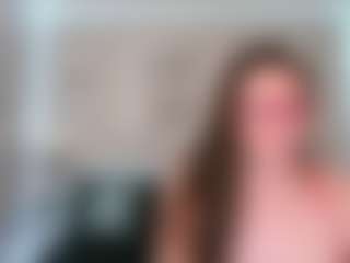 Live cam show with ClassySamantha - Brown Eyes on UwU Esports