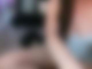 Live cam show with ClassySamantha - Moaning on infinitiblacc.com