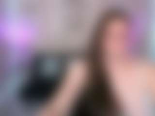 Live cam show with ClassySamantha - Granny on MyBangCams