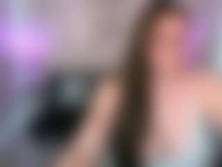 Live cam show with ClassySamantha - Granny Brown Hair on justonemore.cc
