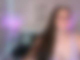 Live cam show with ClassySamantha - Mature on madthumbs