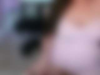 ClassySamantha MILF webcam performer live streaming